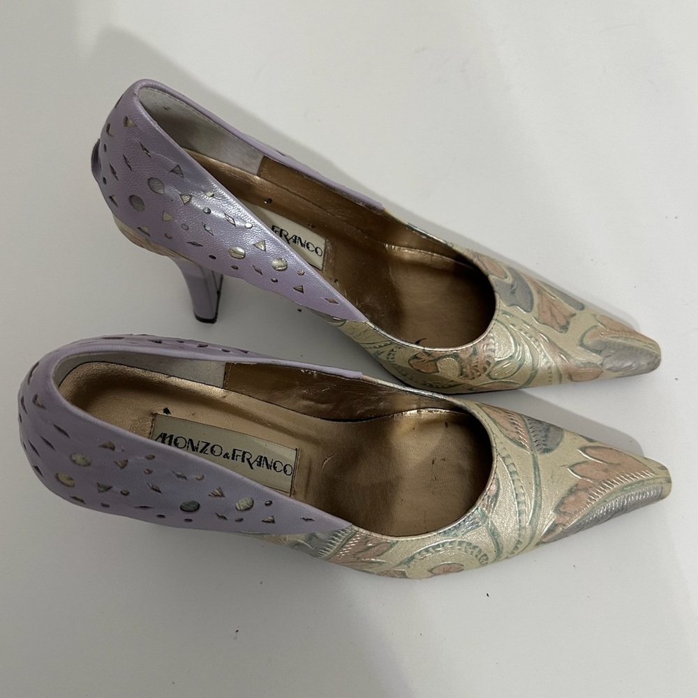 Monzo & Franco Thea Multicolor Floral Embossed Leather Heels Size 7.5 View 5